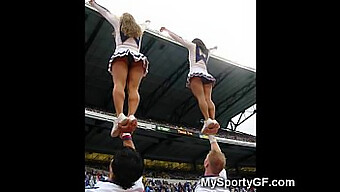 Cheerleader Kollegiefest Med Rigtige Collegepiger